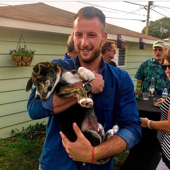 Meet your Posher, Casey - Picture 1 of 1